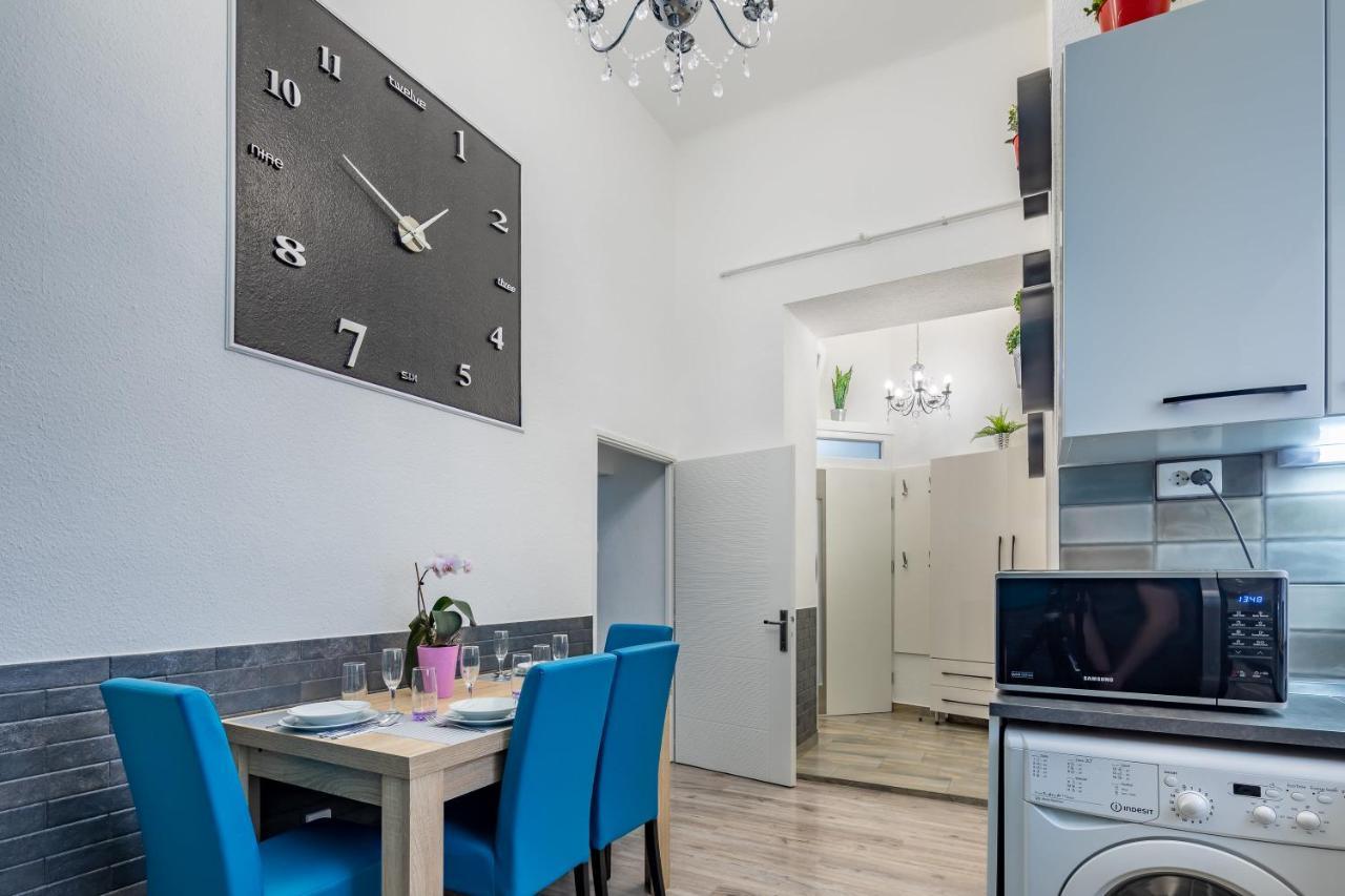 Convenient Super Central Stay Budapest Esterno foto